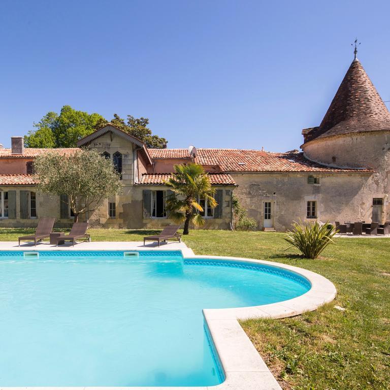 Léoville Chateau De Puyrigaud B&B 외부 사진
